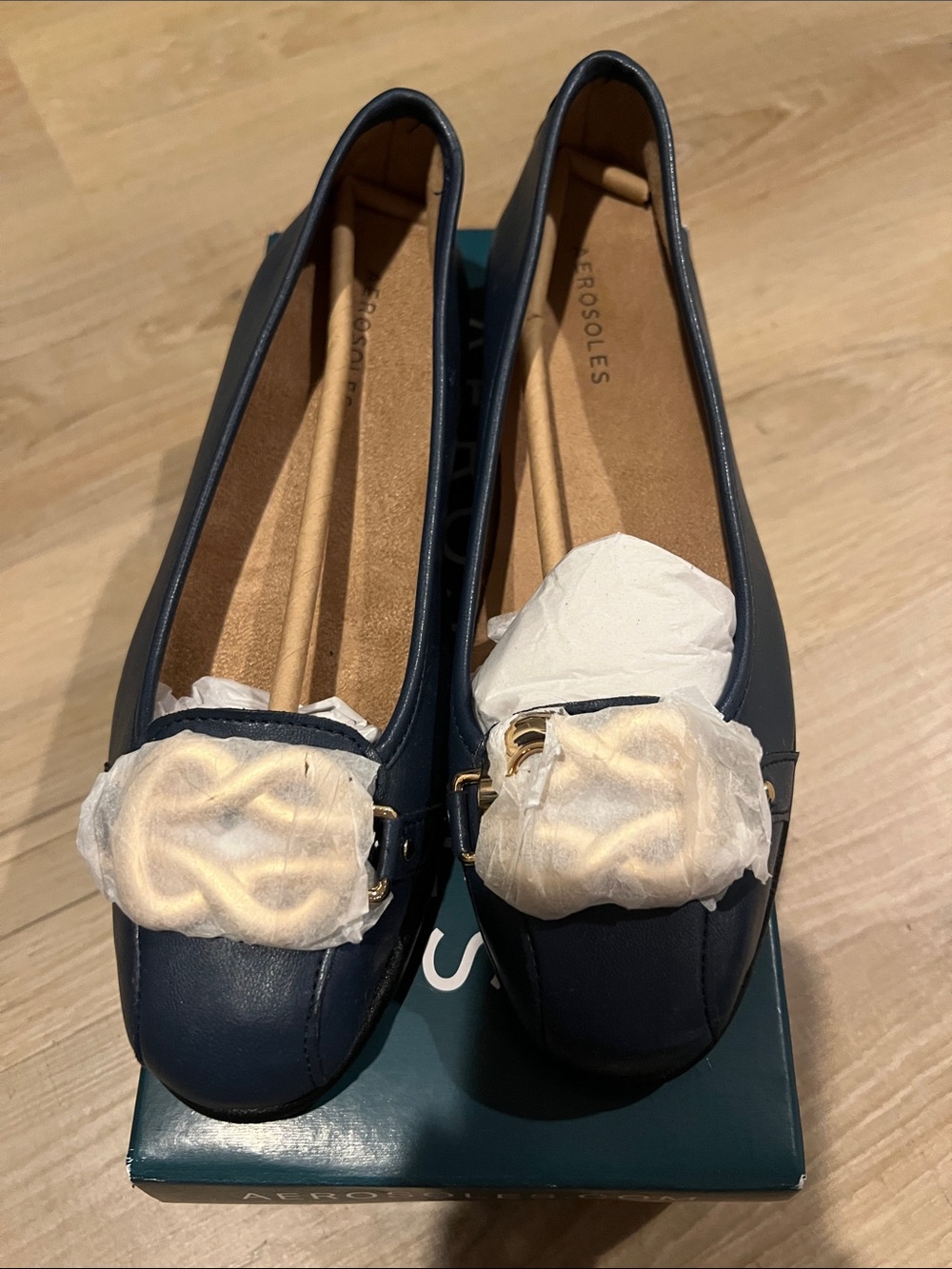 AEROSOLES Navy Blue Leather Loafers with Gold Hardware